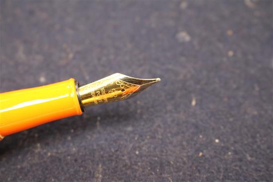 A giant ornate fountain pen 6.75in.